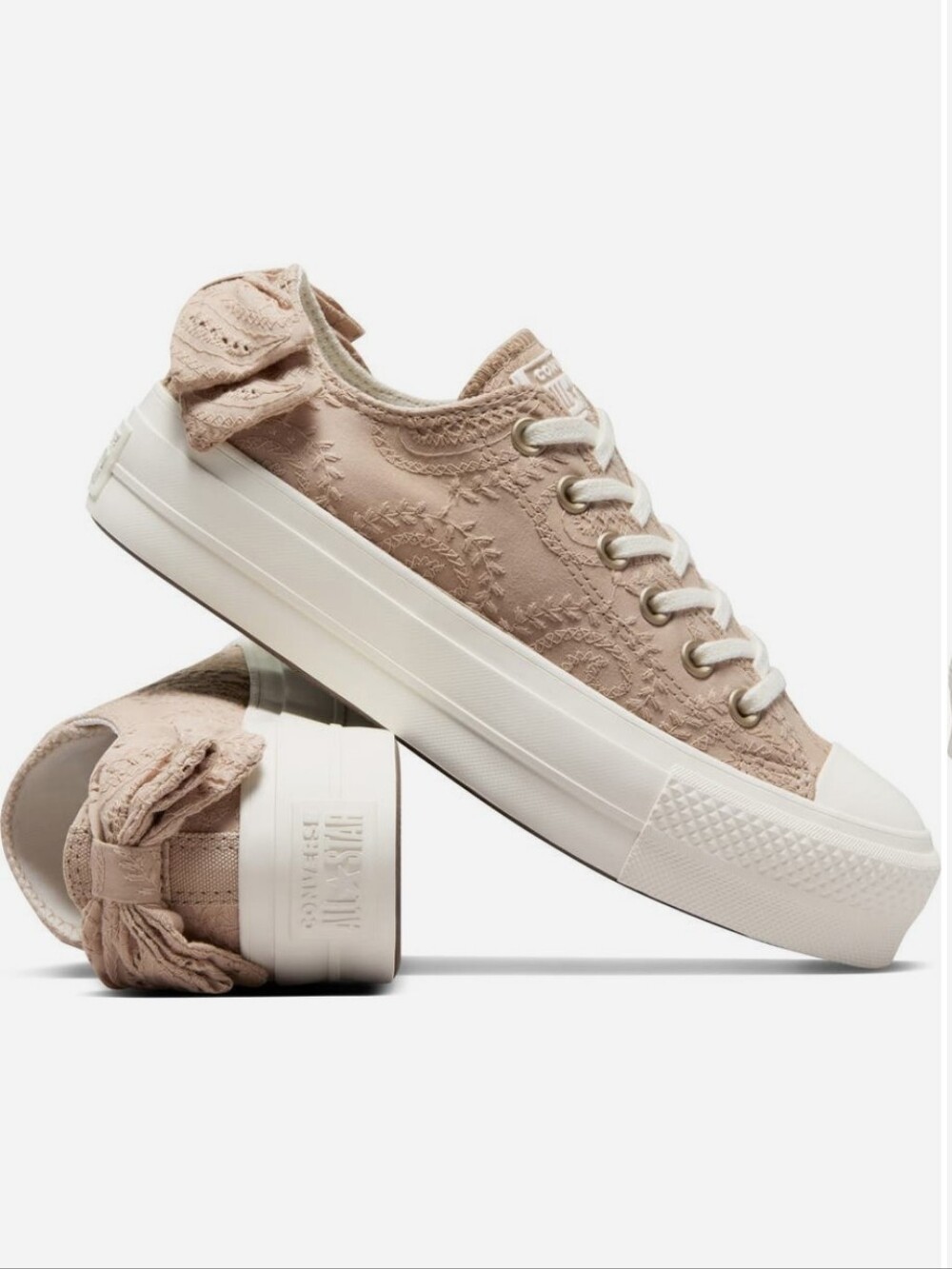 Converse Chuck Taylor All Star Lift Bow Oxford Sneakers